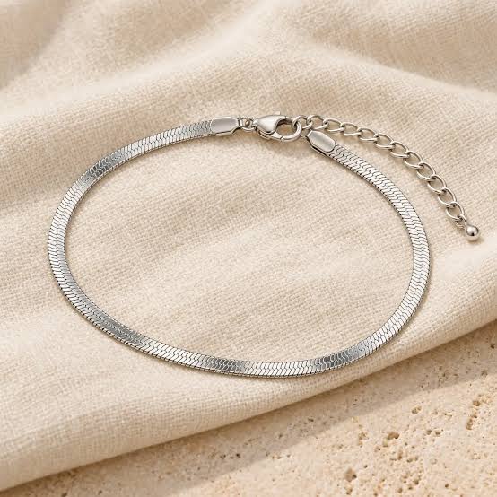 Bond of Love Silver-Plated Snake Anklet for Her | Premium Chic (Anti Tarnish )
